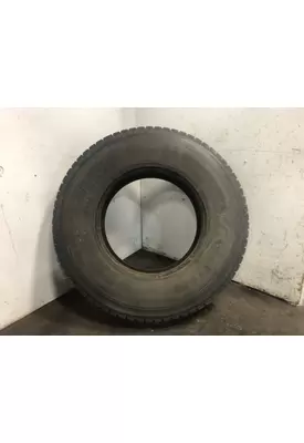 STERLING L9500 SERIES Tires