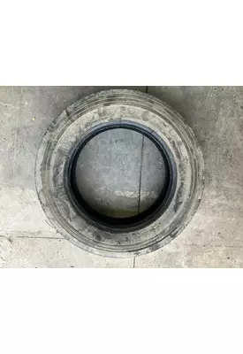 STERLING L9500 SERIES Tires