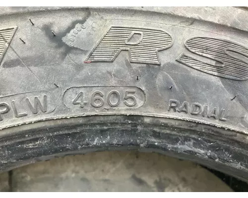 STERLING L9500 SERIES Tires