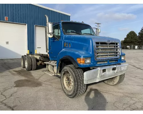 STERLING L9500 SERIES Truck