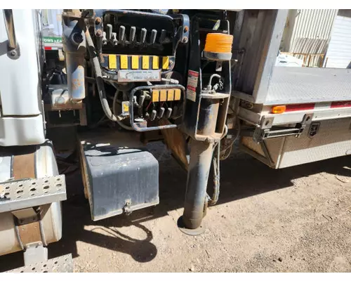 STERLING L9500 SERIES Vehicle For Sale