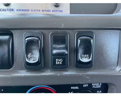 STERLING L9500 SERIES Vehicle For Sale
