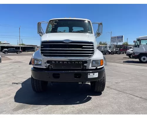 STERLING L9500 SERIES Vehicle For Sale
