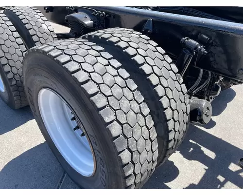 STERLING L9500 SERIES Vehicle For Sale