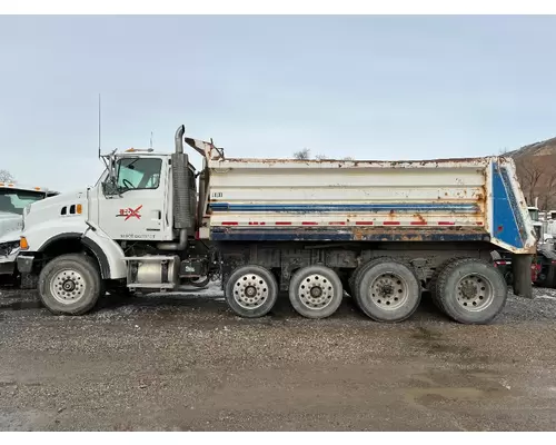 STERLING L9500 SERIES Vehicle For Sale