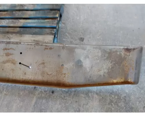 STERLING L9500 BUMPER ASSEMBLY, FRONT