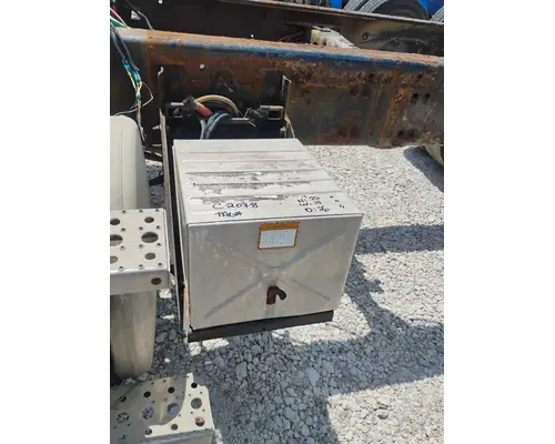 STERLING L9500 Battery Box