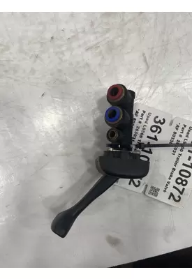STERLING L9500 Brake Proportioning Valve
