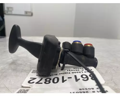 STERLING L9500 Brake Proportioning Valve