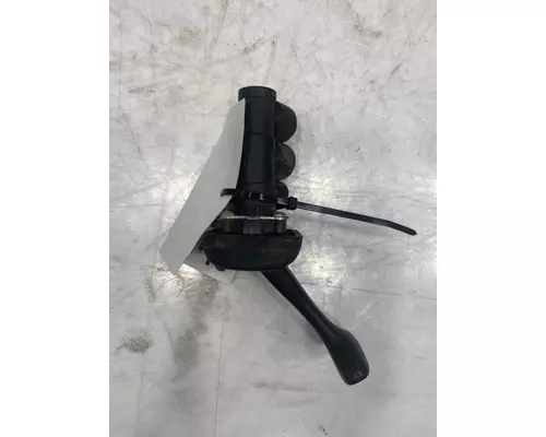 STERLING L9500 Brake Proportioning Valve