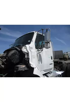 STERLING L9500 CAB
