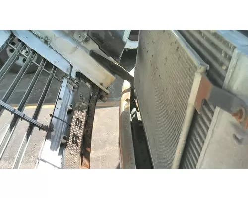 STERLING L9500 COOLING ASSEMBLY (RAD, COND, ATAAC)