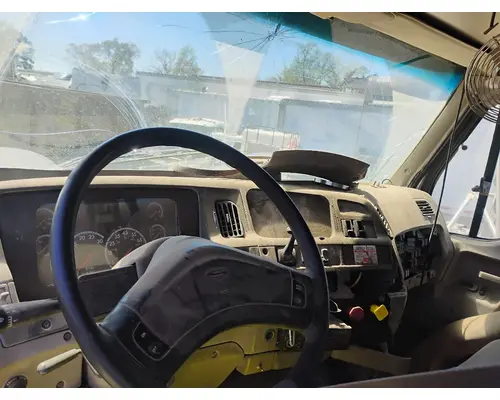 STERLING L9500 Cab