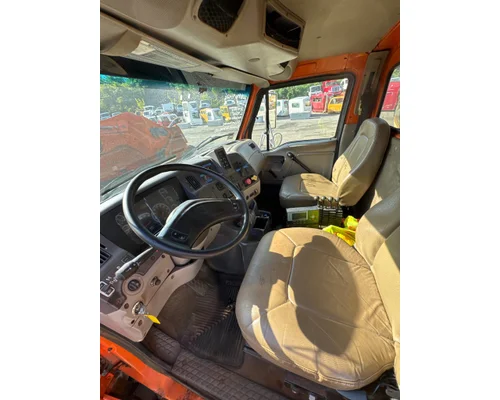 STERLING L9500 Complete Vehicle