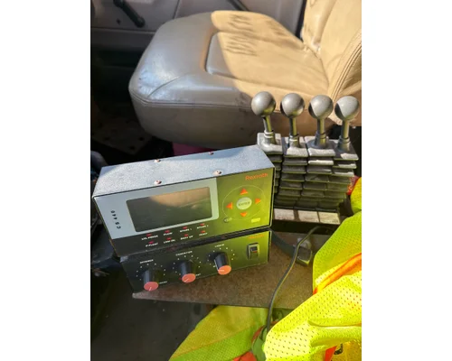 STERLING L9500 Complete Vehicle