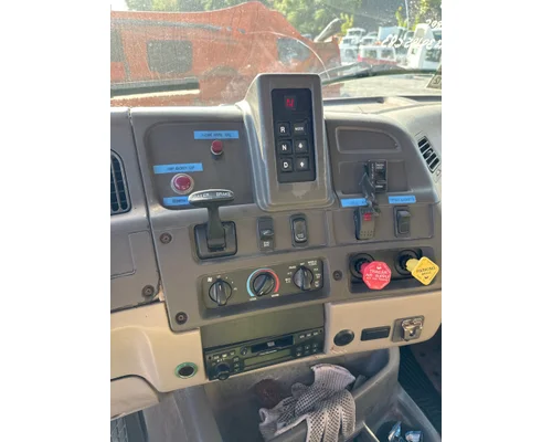 STERLING L9500 Complete Vehicle