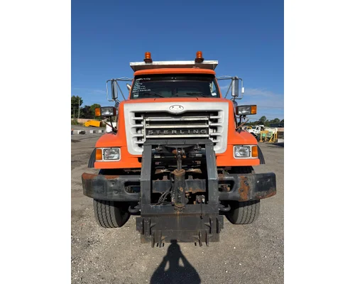 STERLING L9500 Complete Vehicle