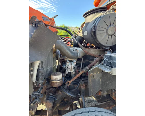 STERLING L9500 Complete Vehicle