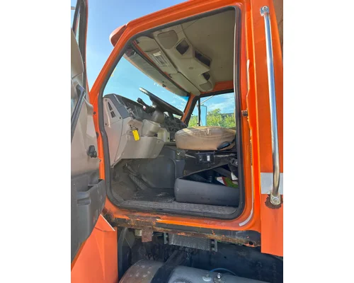 STERLING L9500 Complete Vehicle