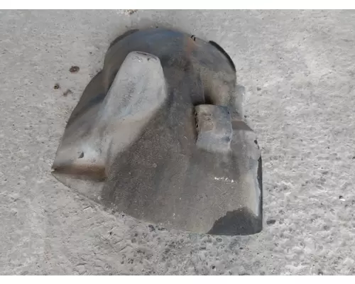STERLING L9500 FENDER, SPLASH SHIELDGUARD