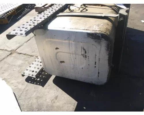 STERLING L9500 FUEL TANK