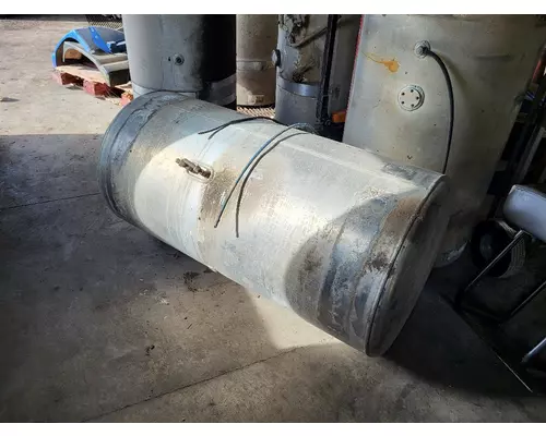 STERLING L9500 FUEL TANK