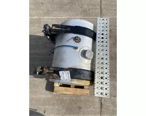 STERLING L9500 Fuel Tank