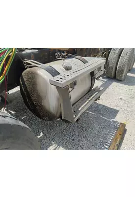 STERLING L9500 Fuel Tank
