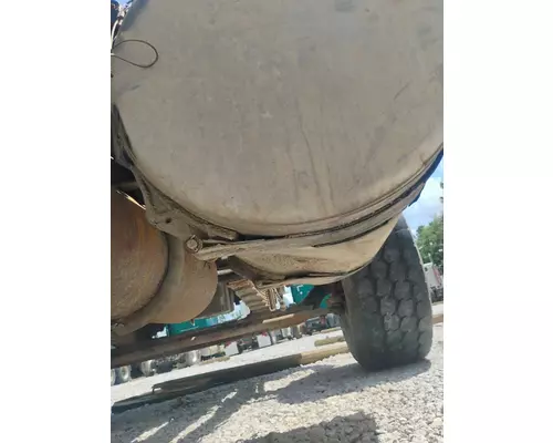 STERLING L9500 Fuel Tank