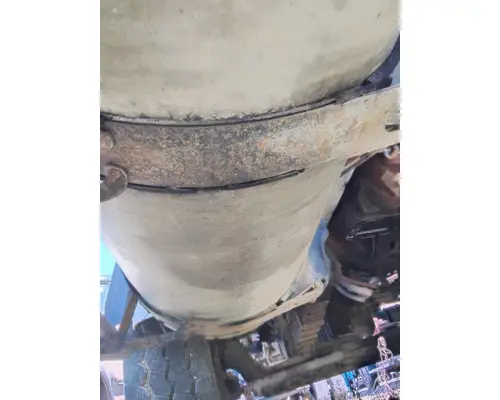 STERLING L9500 Fuel Tank