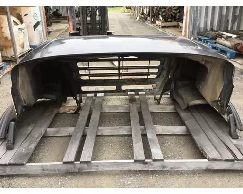 STERLING L9500 Hood