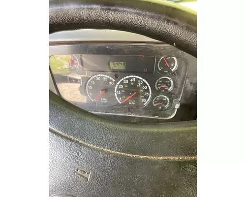 STERLING L9500 Instrument Cluster