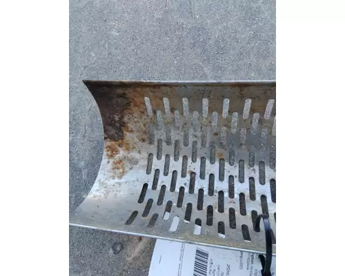 STERLING L9500 MUFFLER SHIELD