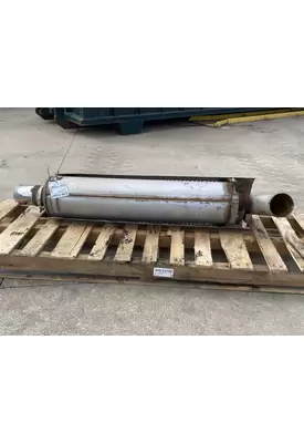 STERLING L9500 Muffler