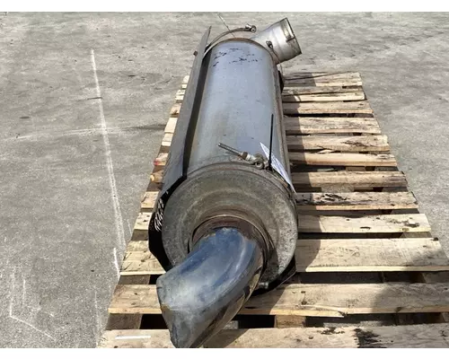 STERLING L9500 Muffler