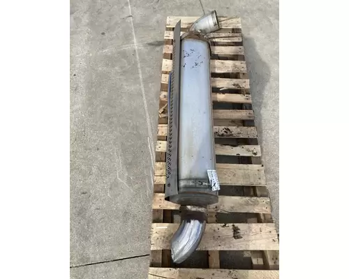 STERLING L9500 Muffler