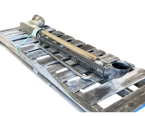 STERLING L9500 Muffler