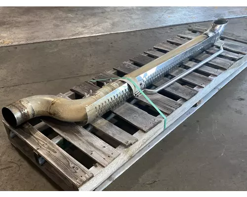STERLING L9500 Muffler