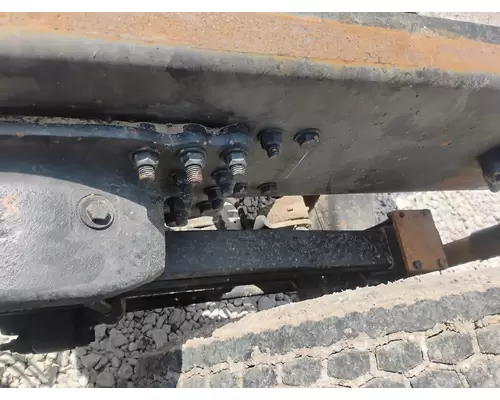 STERLING L9500 Suspension