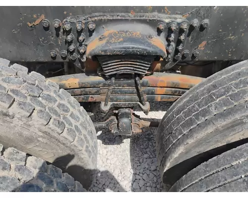 STERLING L9500 Suspension