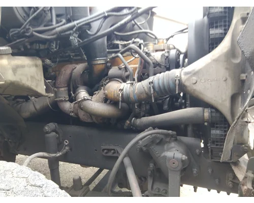 STERLING L9500 WHOLE TRUCK FOR RESALE