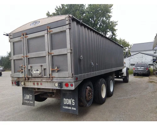STERLING L9500 WHOLE TRUCK FOR RESALE