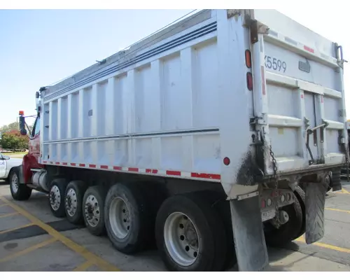 STERLING L9500 WHOLE TRUCK FOR RESALE