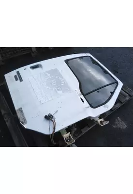 STERLING L9513 1999-2001 DOOR ASSEMBLY, FRONT