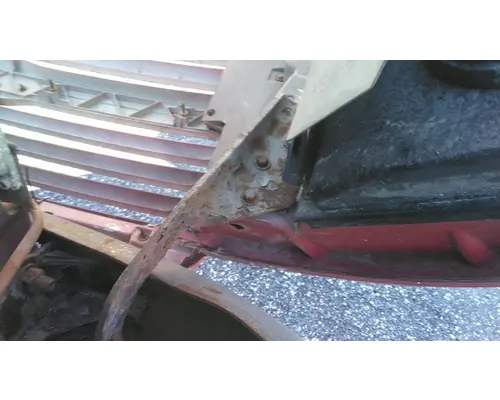 STERLING L9513 2000-2007 HOOD