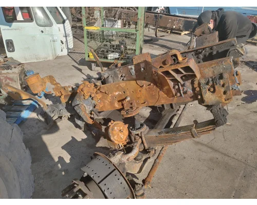 STERLING L9513 Axle Assy Front Steer