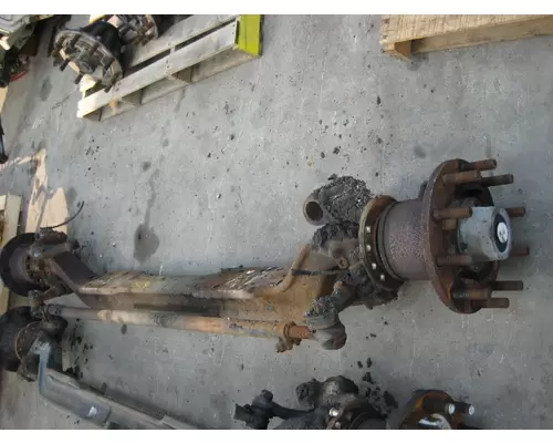 STERLING L9513 Front Axle I Beam