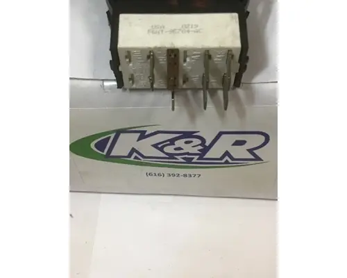 STERLING L9513 Ignition Switch