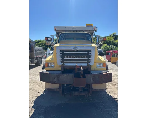 STERLING LT8500 Complete Vehicle