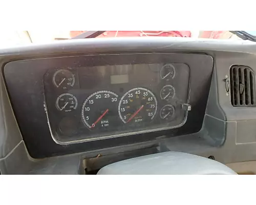 STERLING LT8500 Instrument Cluster